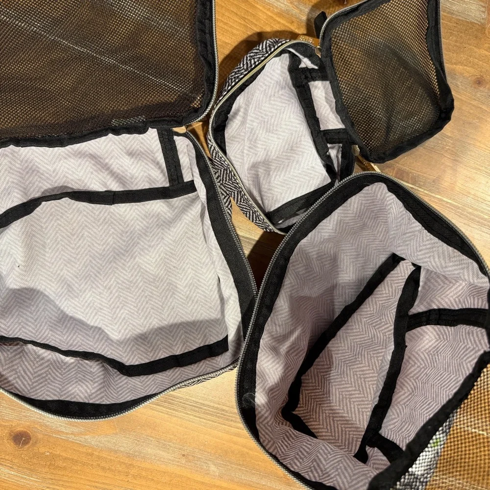 Itzy Ritzy Boss Diaper Bag & Accessories Black Leather Coffee & Cream Chevron